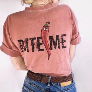 Vintage "Bite🌶️Me" Oversized Tee 90’s Y2K LARGE Distressed